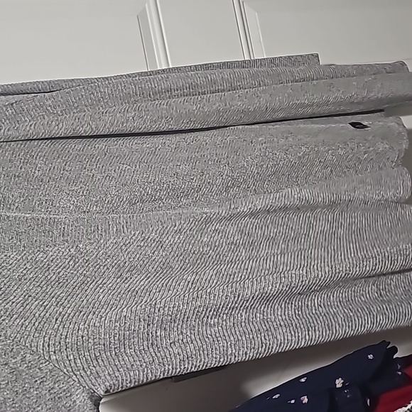 Worn 1x lane bryant long gray sweater cardigan - Picture 5 of 6